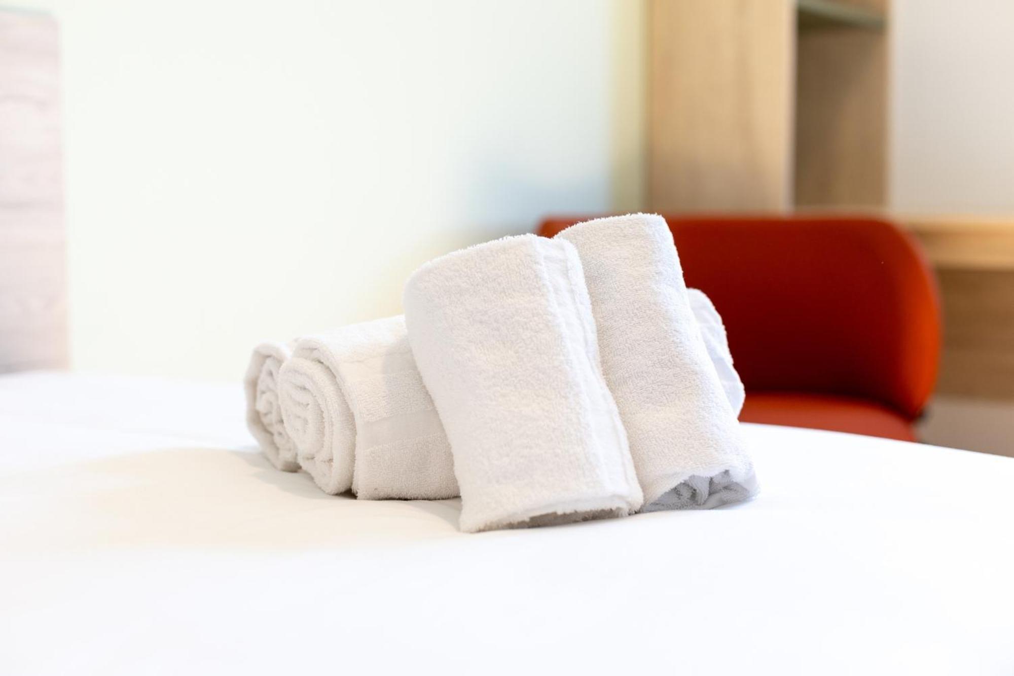 Hotel Nido Malvarrosa Valence Chambre photo